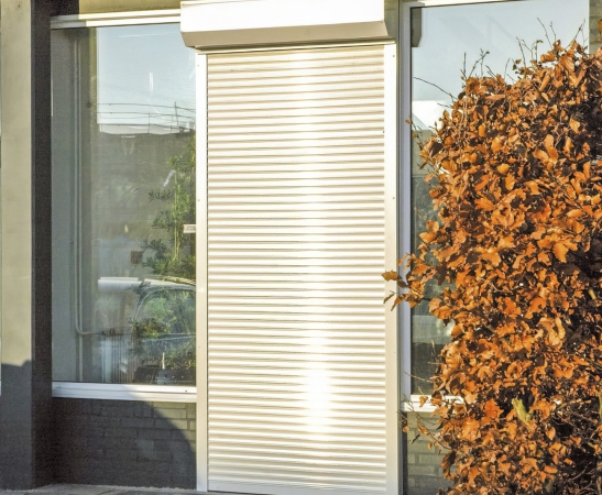 Рольставни на двери в Нарткале